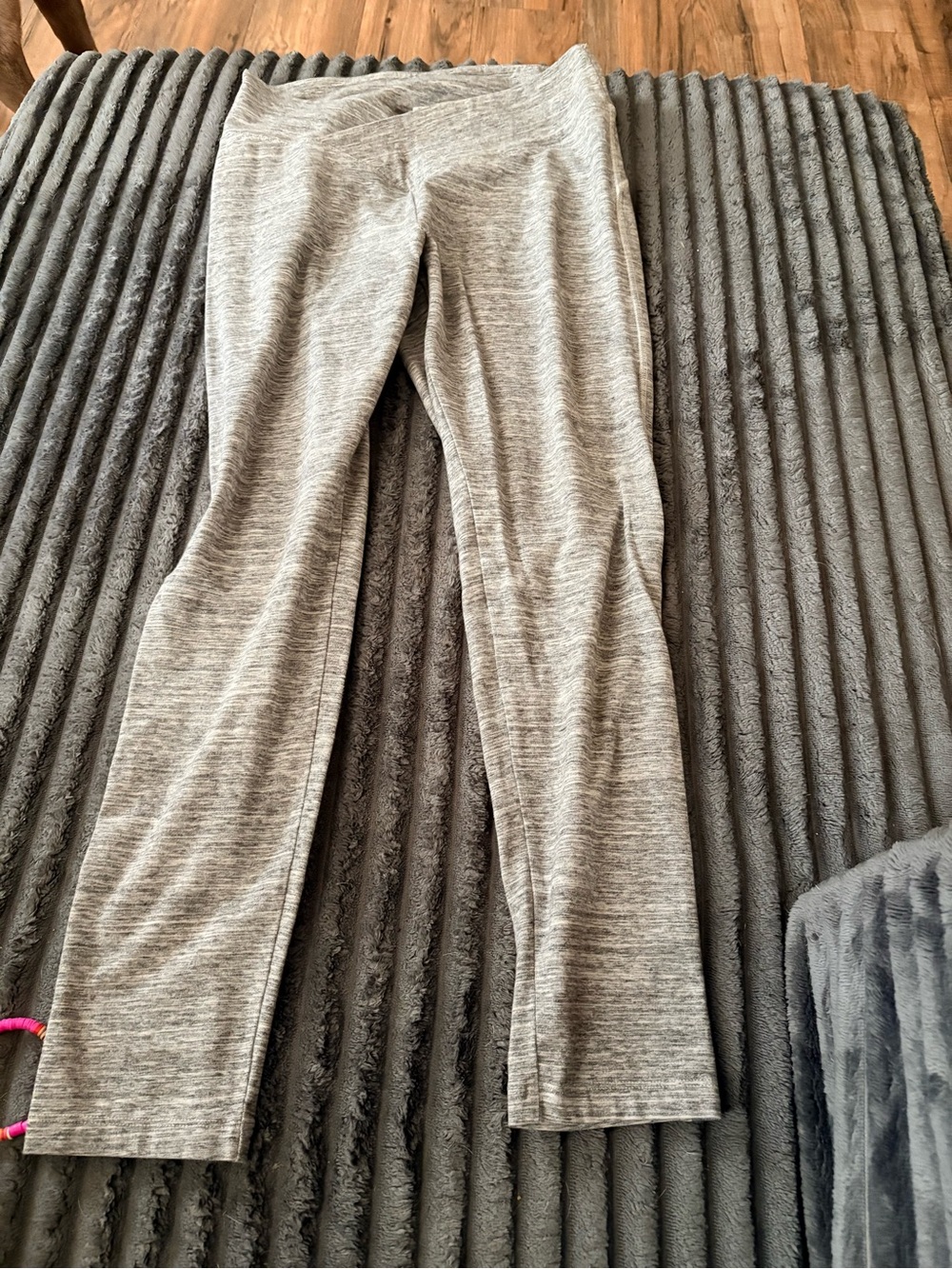 Women  Gray Stretch Active Leggings - PINK